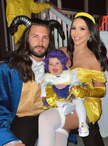 Scheana with her husband and daughter 